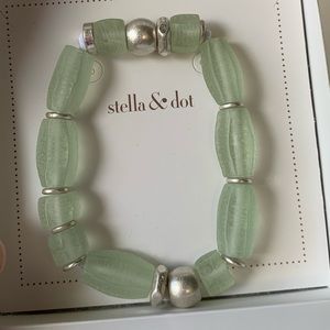 Stella & Dot Brix Stretch Bracelet in Mint